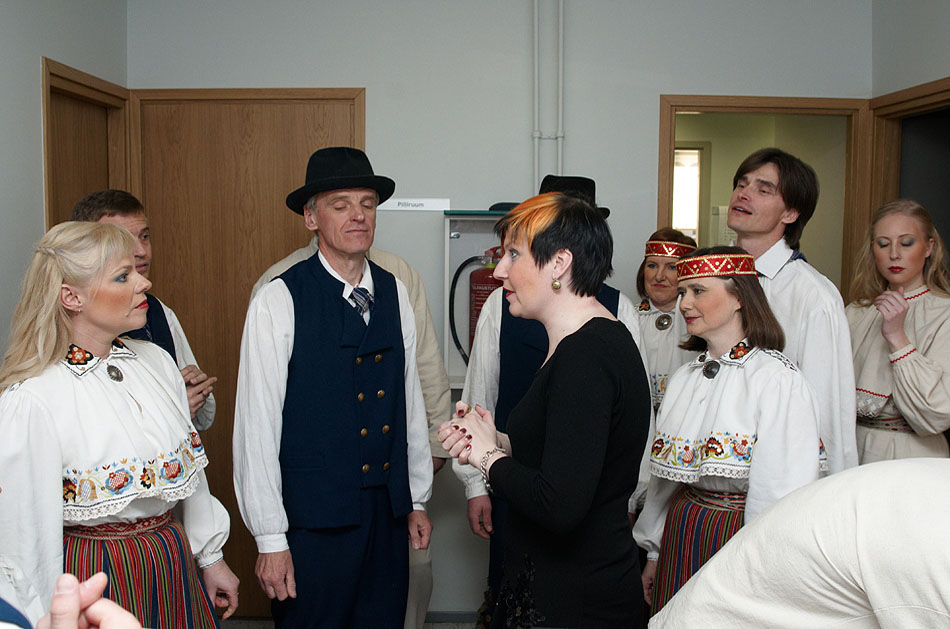2011_04_23_062